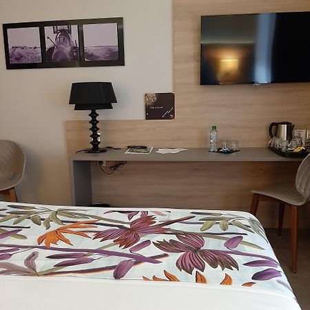 Logis Hotel Relais Saint Jacques - Chateauroux Déols Kültér fotó