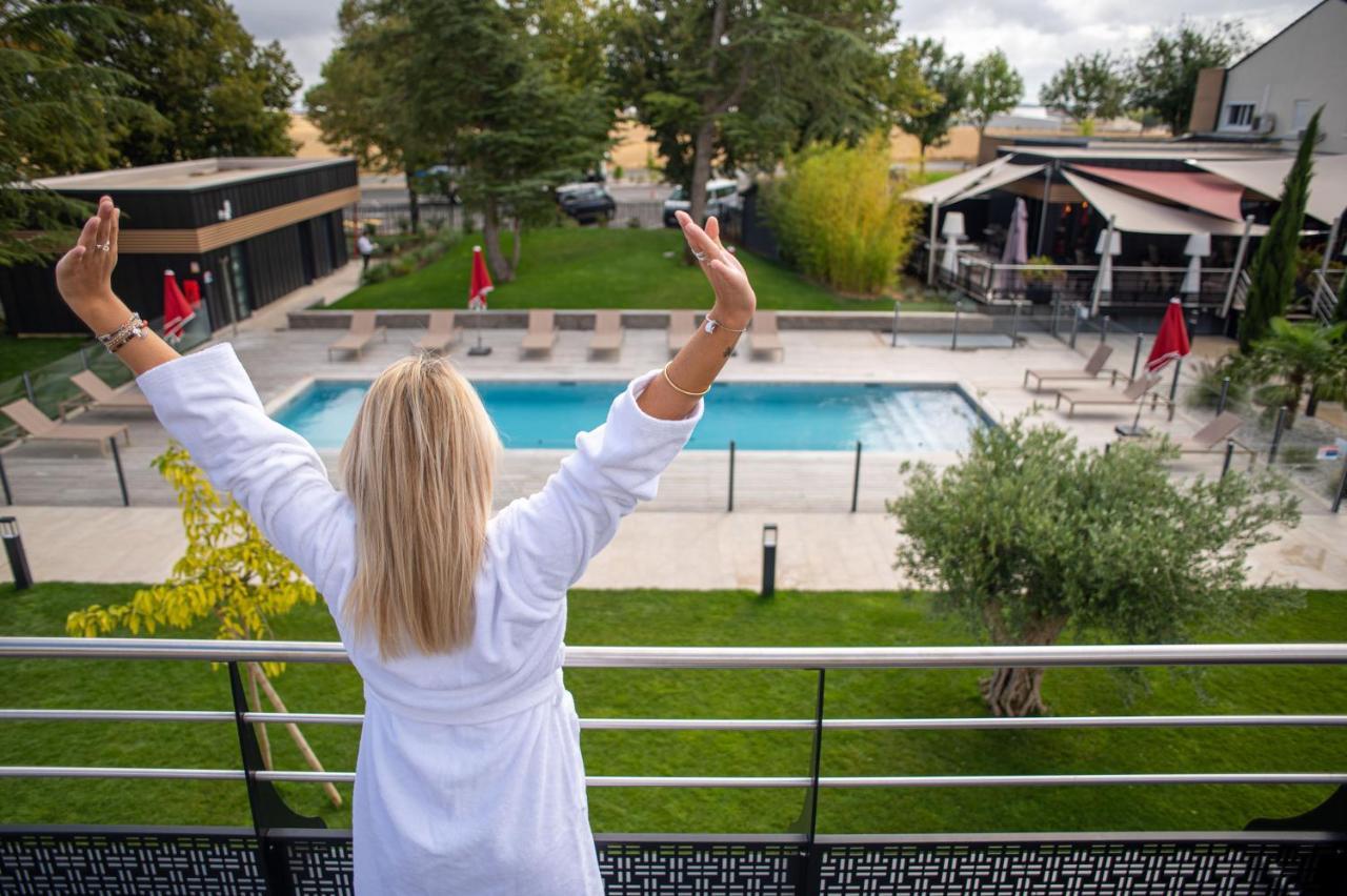Logis Hotel Relais Saint Jacques - Chateauroux Déols Kültér fotó