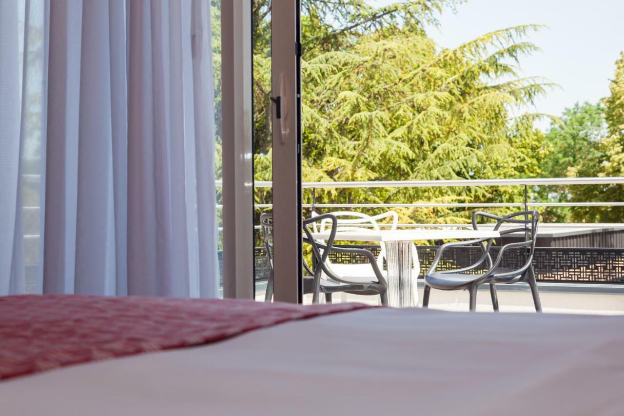 Logis Hotel Relais Saint Jacques - Chateauroux Déols Kültér fotó